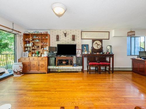 1342 10Th Avenue E, Vancouver, BC 