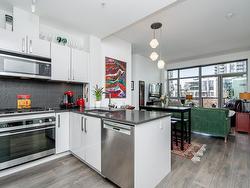 209 105 W 2ND STREET  North Vancouver, BC V7M 0E3