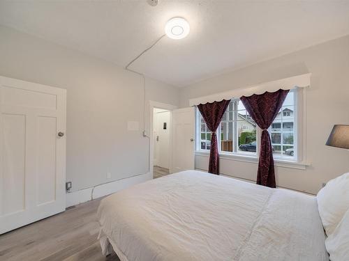 3425 8Th Avenue W, Vancouver, BC 