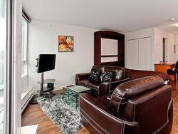 306-233 Robson Street  Vancouver, BC V6B 0E8