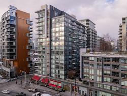 608-1788 Columbia Street  Vancouver, BC V5Y 0L7