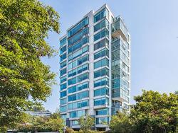 901-1550 15th Avenue W Vancouver, BC V6G 5J3