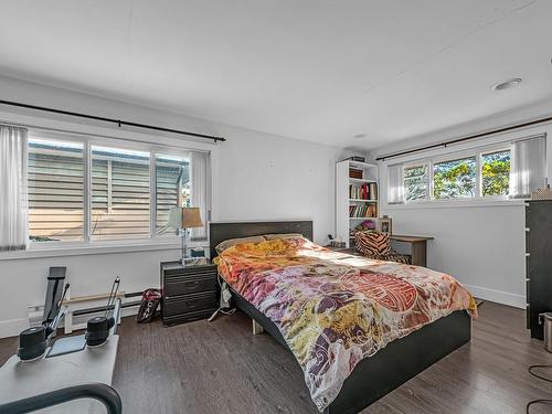 875 Jefferson Avenue, West Vancouver, BC 