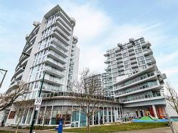 1005-4638 Gladstone Street  Vancouver, BC V5N 0G5