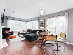 17-1388 6th Avenue W Vancouver, BC V6H 1A7