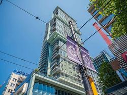 4201 777 RICHARDS STREET  Vancouver, BC V6B 0M6