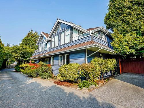 2504 Western Avenue, North Vancouver, BC 