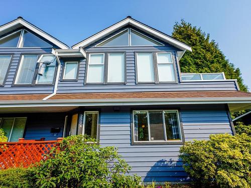 2504 Western Avenue, North Vancouver, BC 