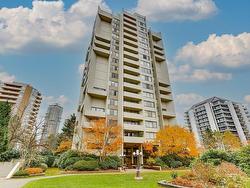 1102 4300 MAYBERRY STREET  Burnaby, BC V5H 4A4