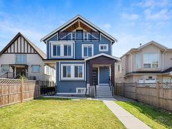 1 2430 E 41 AVENUE  Vancouver, BC V5R 2W4