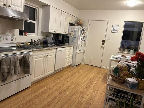 3514 8Th Avenue W, Vancouver, BC 