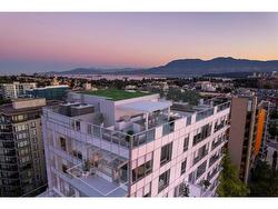 605 2323 FIR STREET  Vancouver, BC V6J 5J9