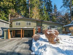 4778 Hoskins Road  North Vancouver, BC V7K 2R1