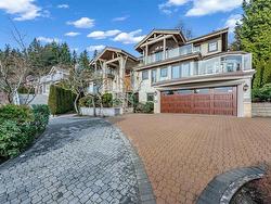 1615 CHIPPENDALE ROAD  West Vancouver, BC V7S 3G6