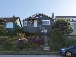 1596 33rd Avenue E Vancouver, BC V5N 3C8