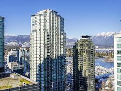 1904 1239 W GEORGIA STREET  Vancouver, BC V6E 4R8