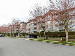 317 5880 DOVER CRESCENT  Richmond, BC V7C 5P5