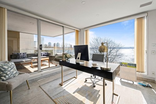 401-2015 Beach Avenue, Vancouver, BC 