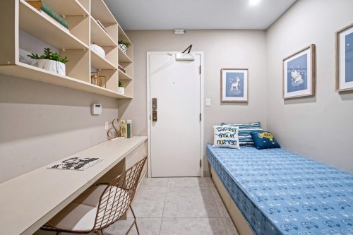 401-2015 Beach Avenue, Vancouver, BC 