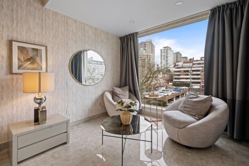 401-2015 Beach Avenue, Vancouver, BC 