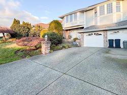 2215 SORRENTO DRIVE  Coquitlam, BC V3K 6H6