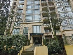 101 9300 UNIVERSITY CRESCENT  Burnaby, BC V5A 4X9