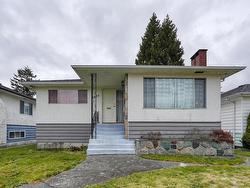 2477 53rd Avenue E Vancouver, BC V5S 1V7