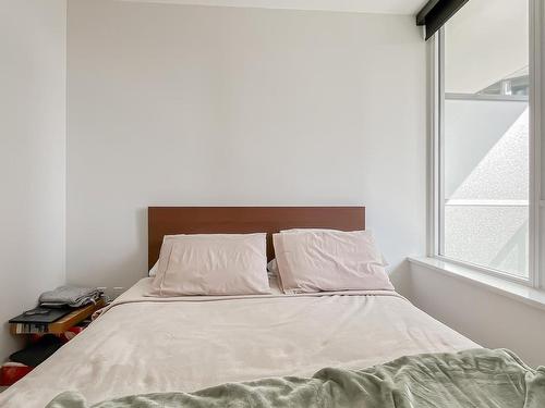 805-68 Smithe Street, Vancouver, BC 