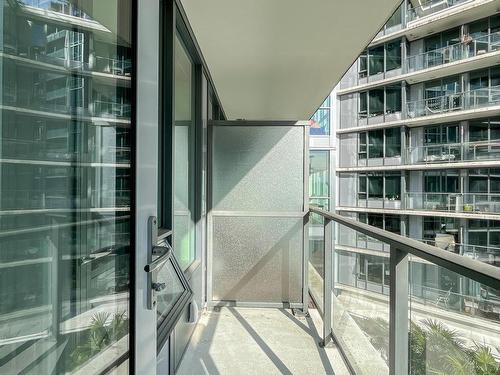 805-68 Smithe Street, Vancouver, BC 