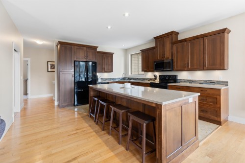 5781 Genni'S Way, Sechelt, BC 