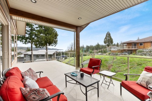 5781 Genni'S Way, Sechelt, BC 