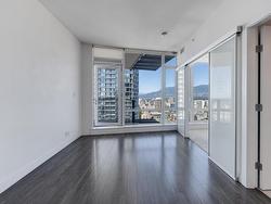 3501 1283 HOWE STREET  Vancouver, BC V6Z 0E3