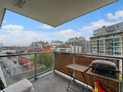 704 108 W 1ST AVENUE  Vancouver, BC V5Y 0H4