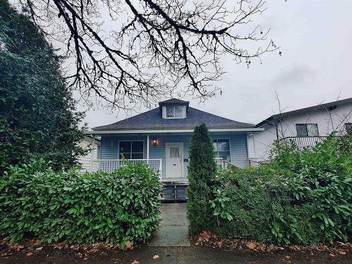 2612 Duke Street, Vancouver, BC 