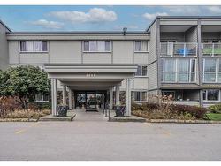 112 3451 SPRINGFIELD DRIVE  Richmond, BC V7E 1Z2