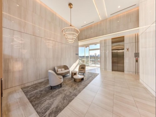 1601-4890 Lougheed Highway, Burnaby, BC 