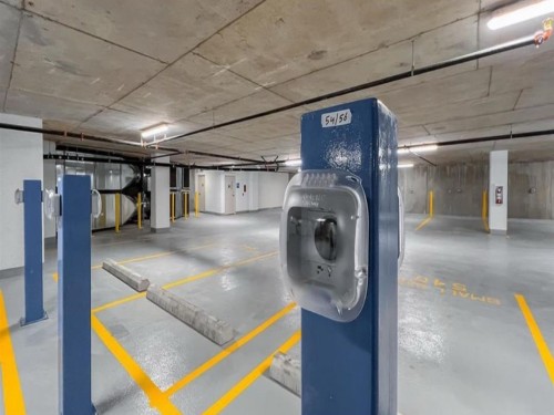 1601-4890 Lougheed Highway, Burnaby, BC 