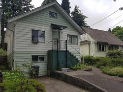 1120 E 21ST AVENUE  Vancouver, BC V5V 1S8