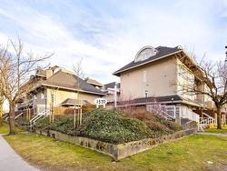 203-1570 Prairie Avenue  Port Coquitlam, BC V3B 1T4