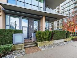 298 W 1ST AVENUE  Vancouver, BC V6C 3L2