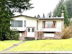 2555 PASSAGE DRIVE  Coquitlam, BC V3H 3G4