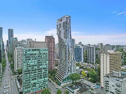 402 1568 ALBERNI STREET  Vancouver, BC V6G 0E3