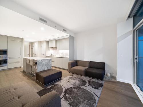 1902-7433 Cambie Street, Vancouver, BC 