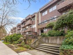 120 440 E 5TH AVENUE  Vancouver, BC V5T 1N5