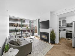 603-1238 Burrard Street  Vancouver, BC V6Z 3E1