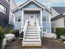 367 16th Avenue E Vancouver, BC V5T 2T7