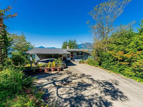 6935 Hycroft Road, West Vancouver, BC 