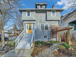 3904 Inverness Street  Vancouver, BC V5V 4W3