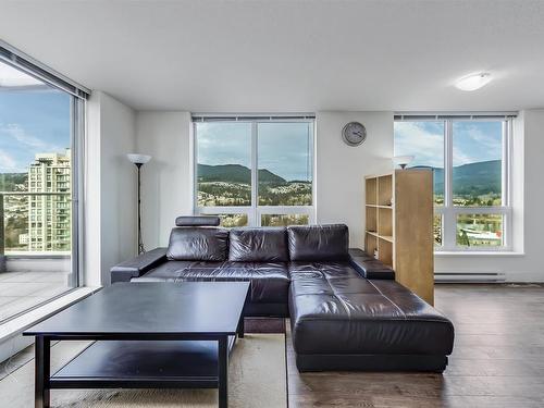 2208-3007 Glen Drive, Coquitlam, BC 