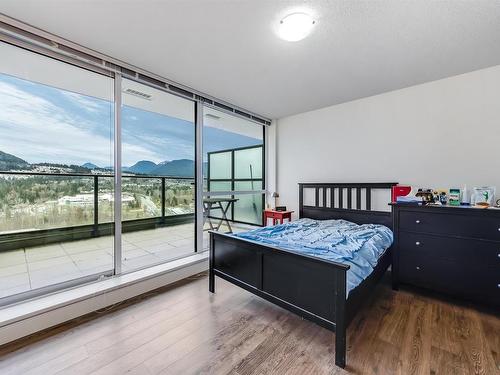 2208-3007 Glen Drive, Coquitlam, BC 